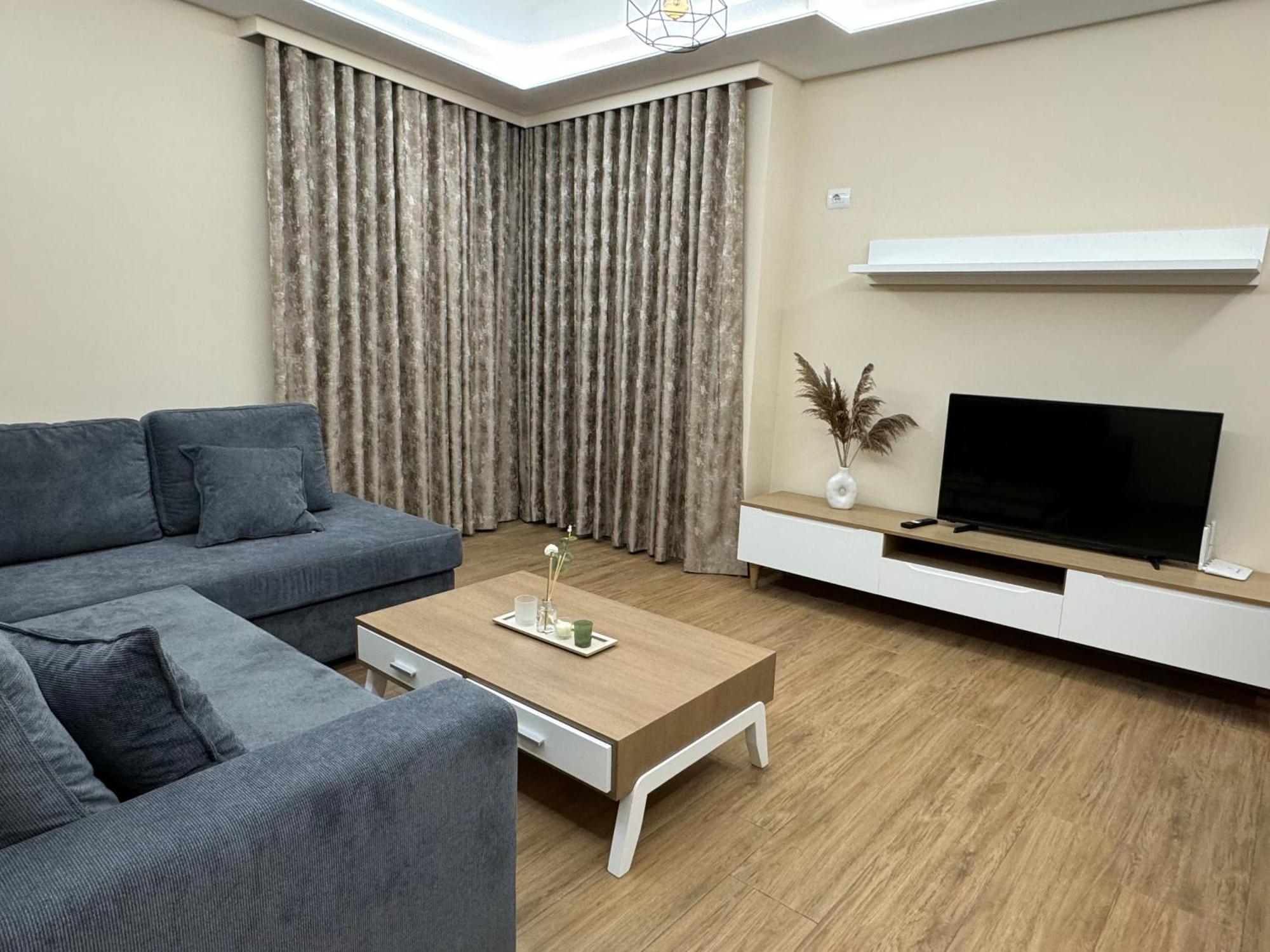 Odore Di Mare Apartments Sarande Exterior photo