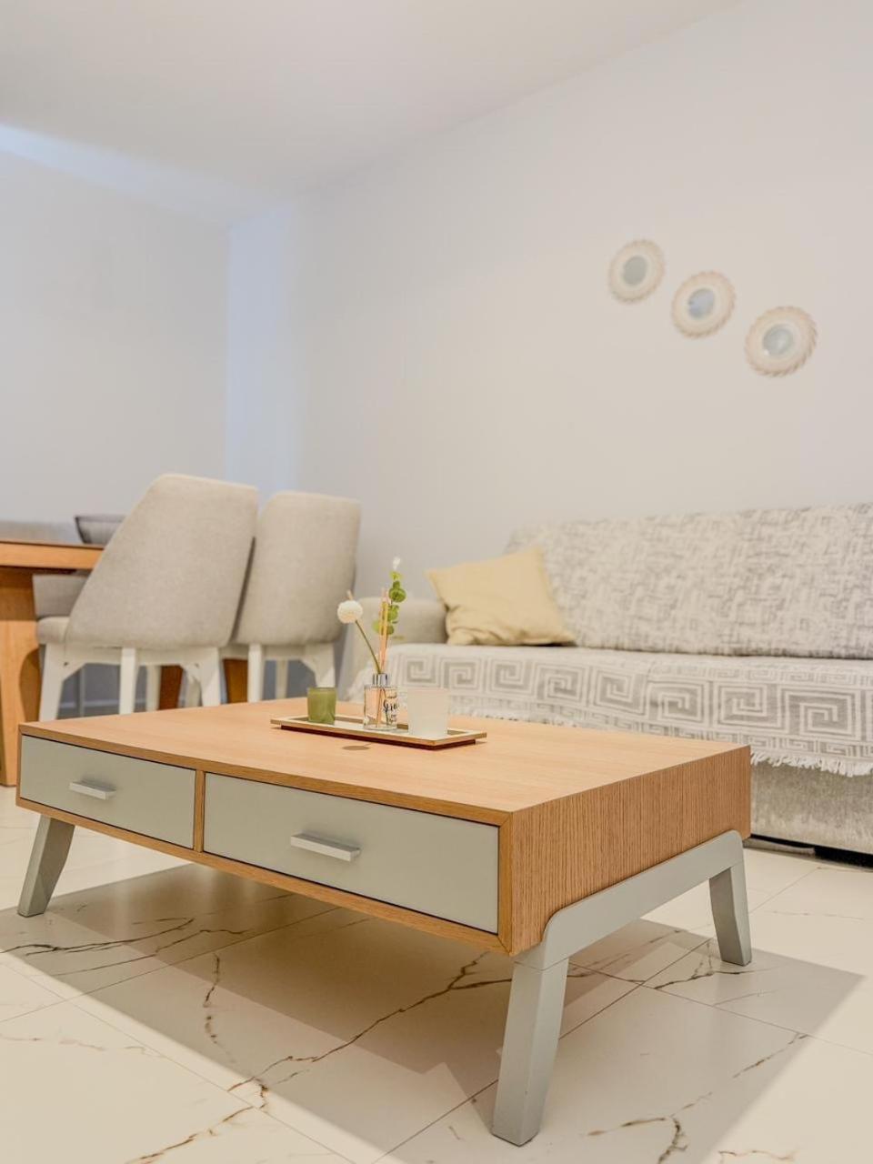 Odore Di Mare Apartments Sarande Exterior photo